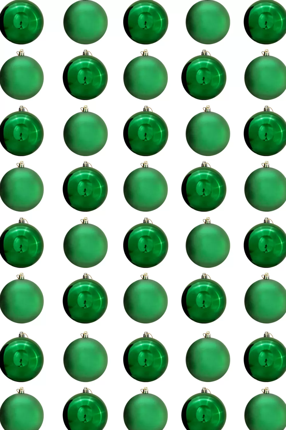 Christmas Tree World 10cm Green Bauble Set Shiny/Matt (40 Pc)< Medium Christmas Baubles