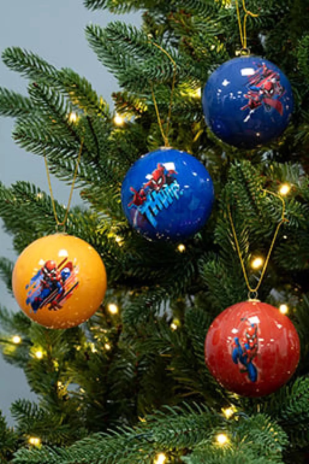 Christmas Tree World 7.5cm Comic Book Spiderman Baubles (4pc) - Marvel Licensed< Marvel Licensed Decorations | Disney Licensed Decorations
