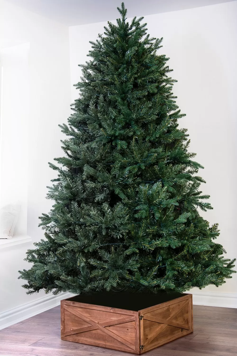 Christmas Tree World The 14ft Woodland Pine Tree< Large Commercial Christmas Trees