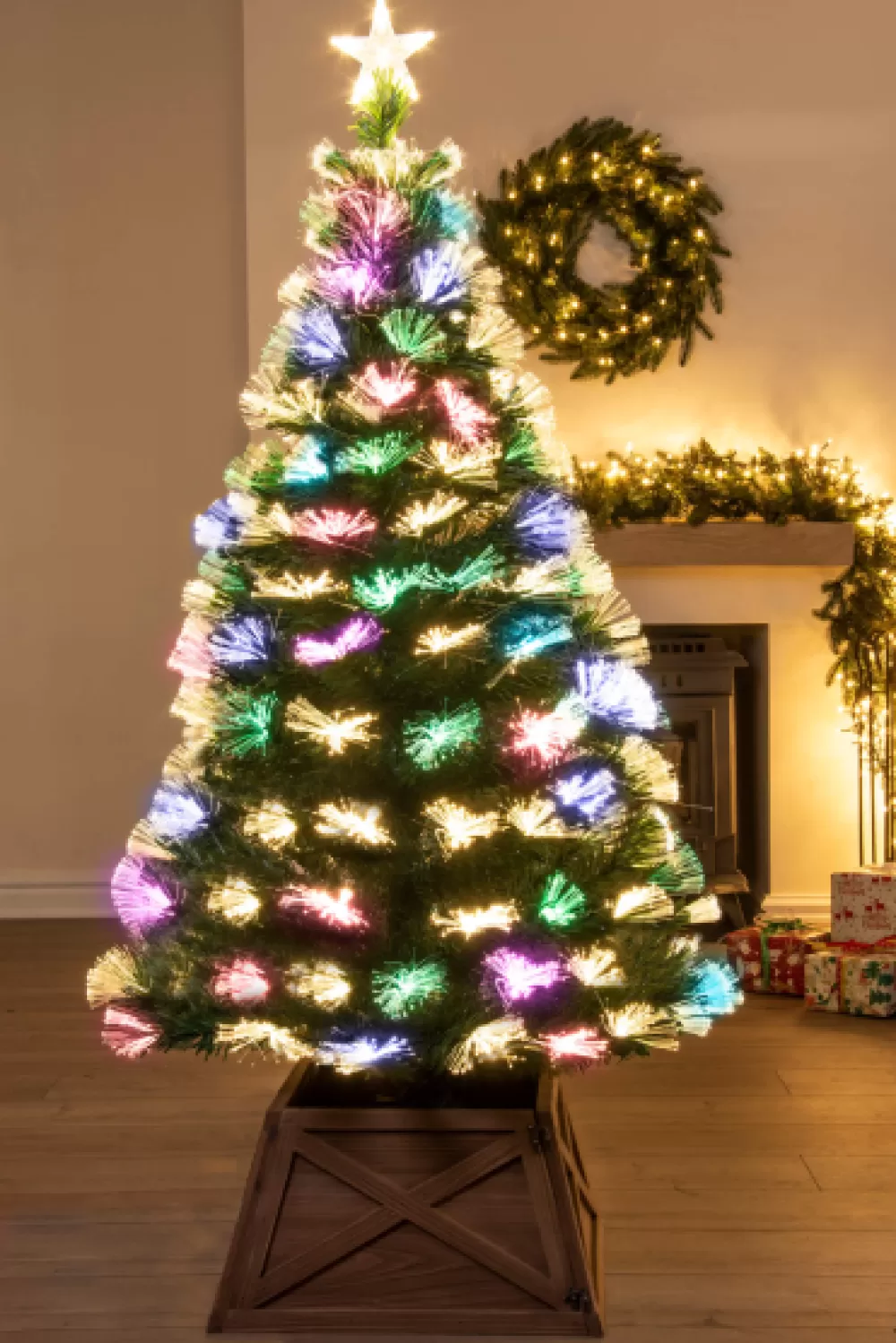 Christmas Tree World The 5ft Vesuvius Fir Fibre Optic Christmas Tree< 5 Foot Fibre Optic Trees | 5 Foot Pre Lit Christmas Trees