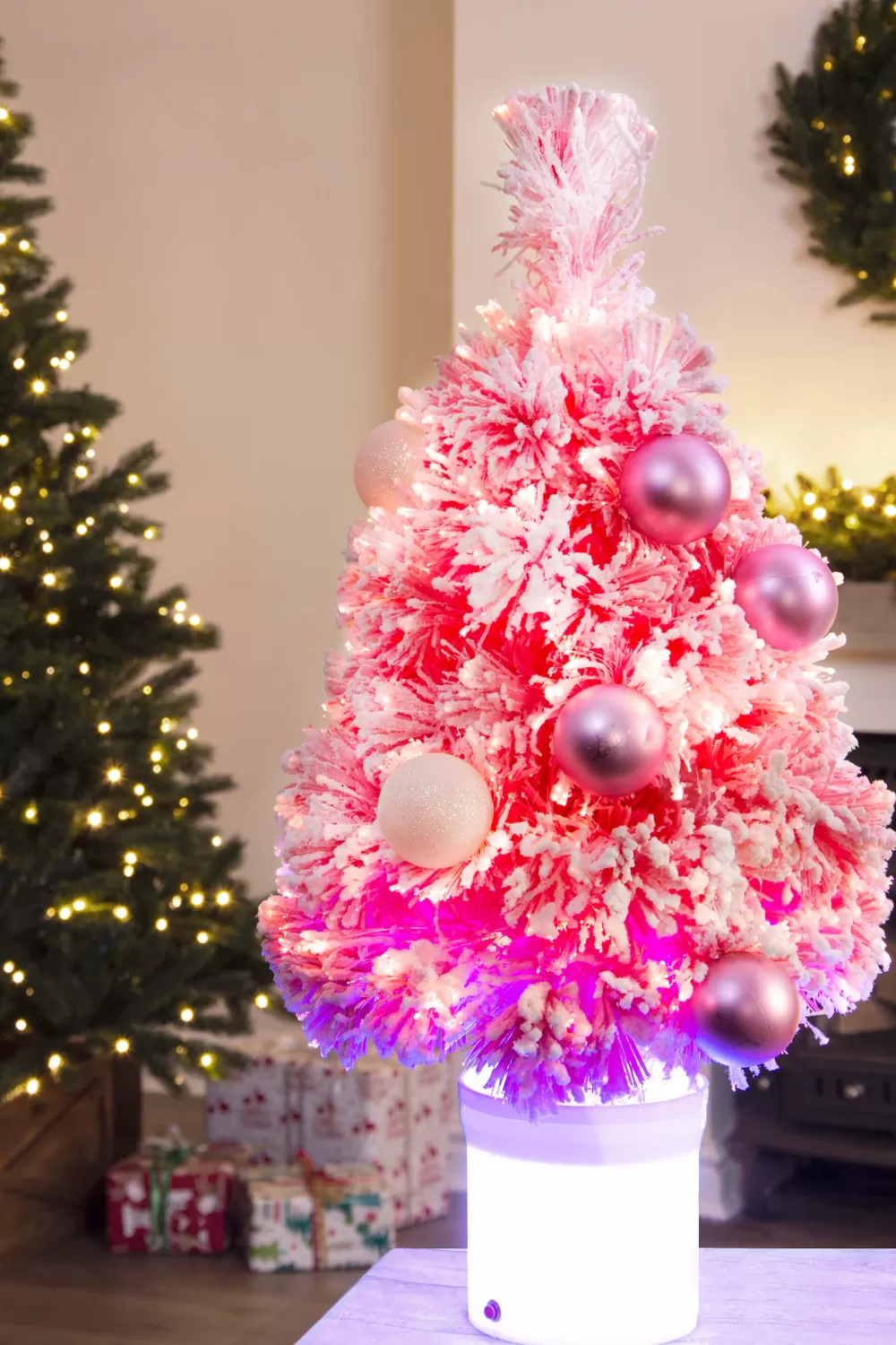 Christmas Tree World The 60cm Baby Pink LED Fibre Optic Tree< Small Fibre Optic Trees | Fibre Optic Christmas Trees