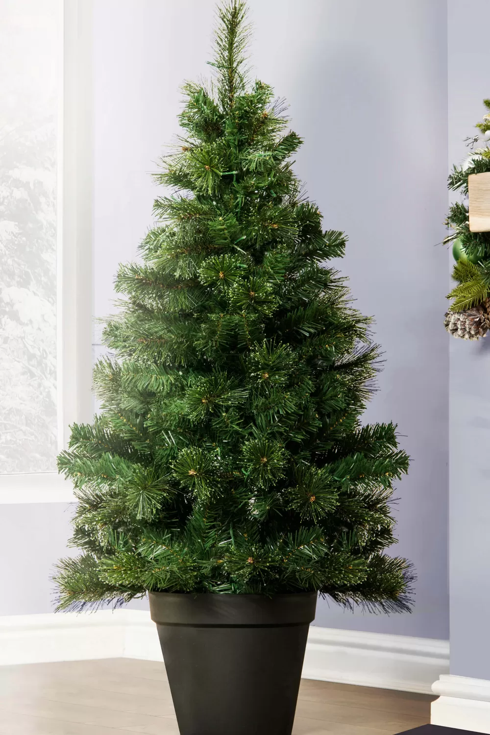 Christmas Tree World The Majestic Dew Pine Potted Tree (3ft To 5ft)< Outdoor Christmas Trees | Outdoor Artificial Trees
