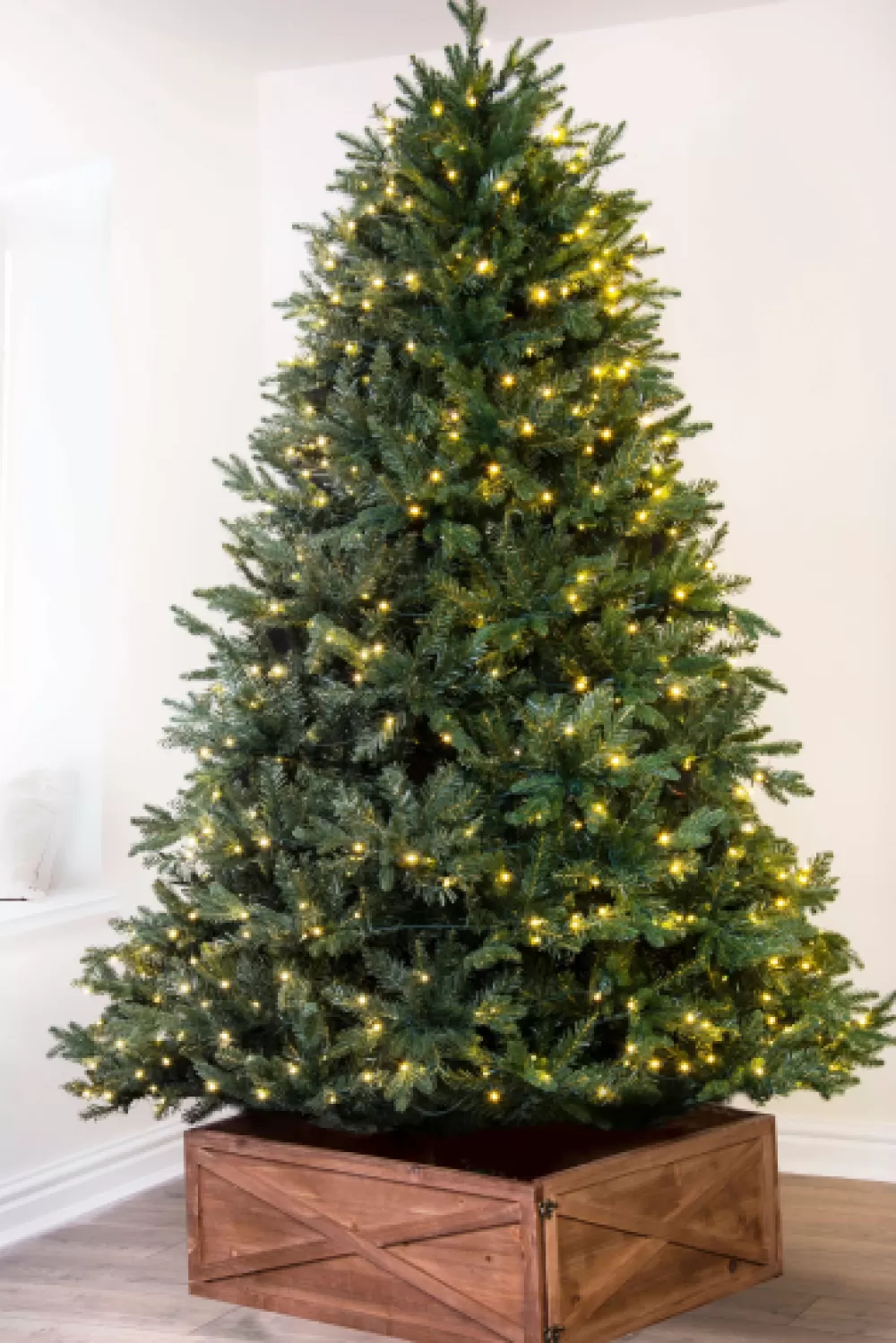 Christmas Tree World The Pre-lit Woodland Pine Tree (4ft To 8ft)< Pre-Lit Christmas Trees