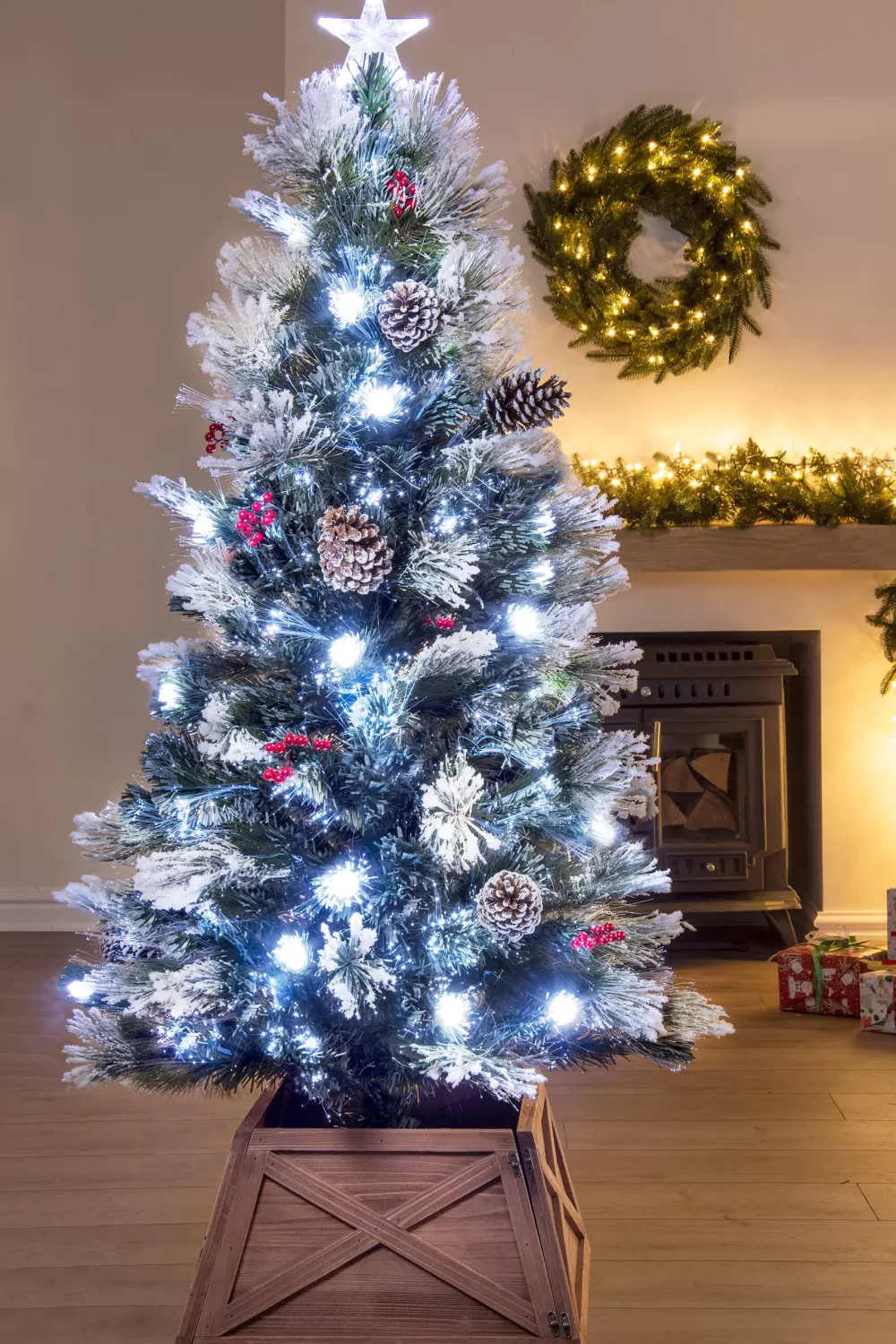 Christmas Tree World The Snowy LED Frosted Pine Fibre Optic Tree< Snowy Christmas Trees | Fibre Optic Christmas Trees