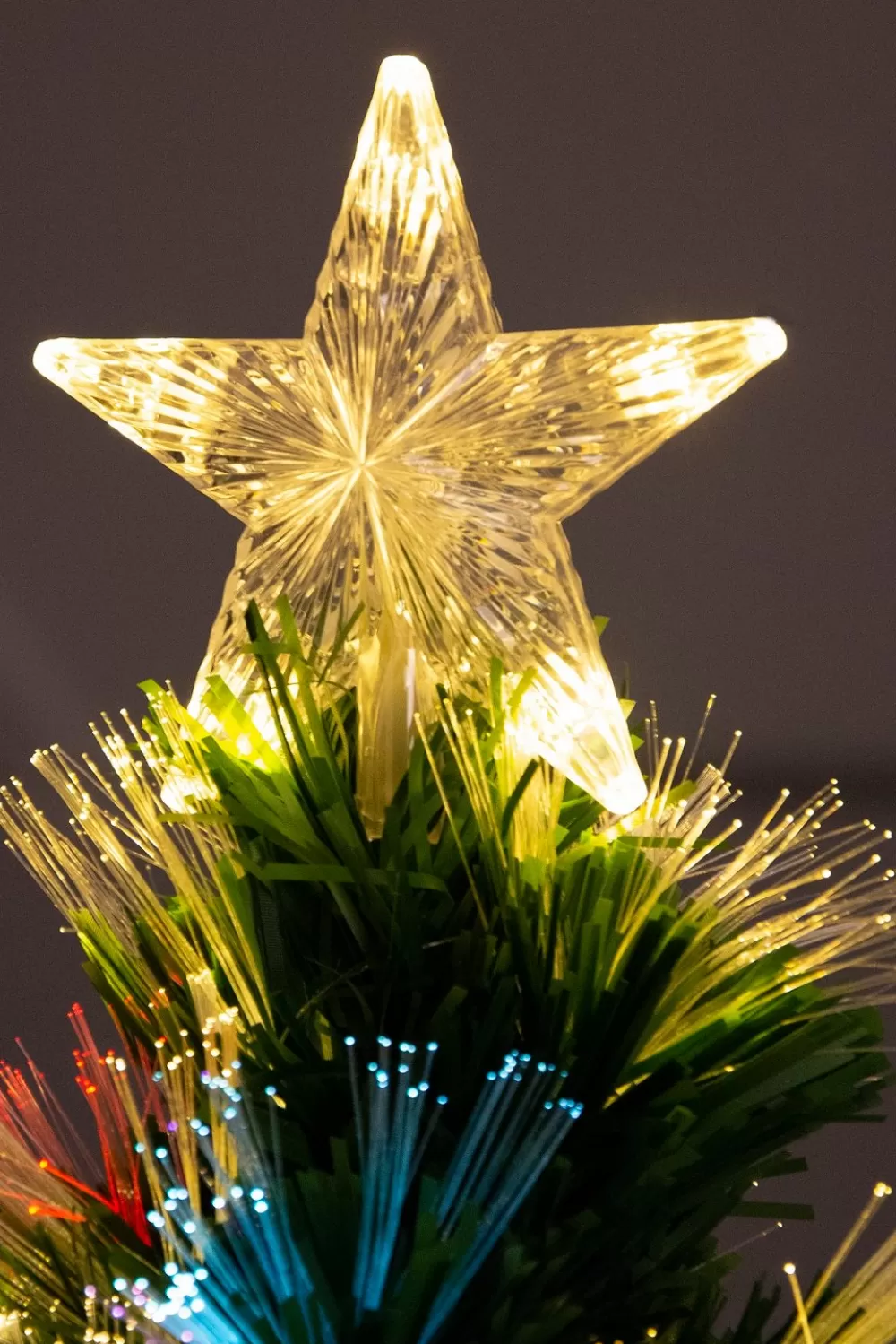 Christmas Tree World The Vesuvius Fir Fibre Optic Christmas Tree (3ft To 8ft)< Fibre Optic Christmas Trees | Pre-Lit Christmas Trees