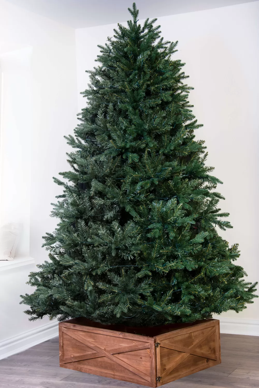 Christmas Tree World The Woodland Pine Tree (3ft To 20ft)< Unlit Christmas Trees